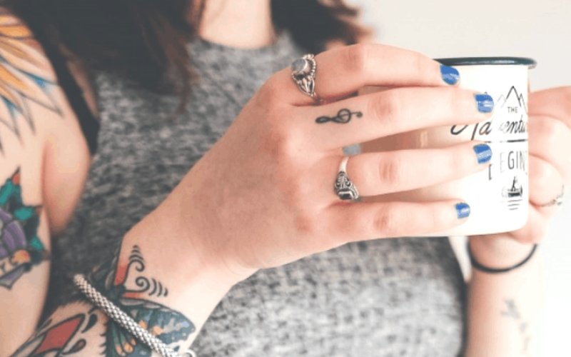 How does tattoo removal work?